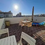 St Julians Penthouse 3 Minutes Walk From Seafront * 斯利马