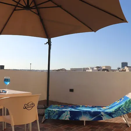St Julians Penthouse 3 Minutes Walk From Seafront Sliema
