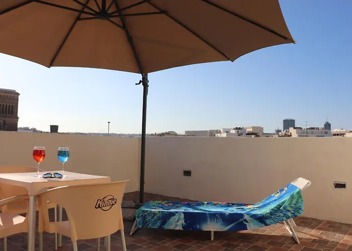 St Julians Penthouse 3 Minutes Walk From Seafront Sliema