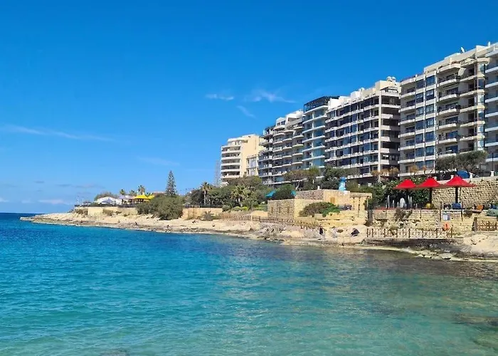 St Julians Penthouse 3 Minutes Walk From Seafront Sliema